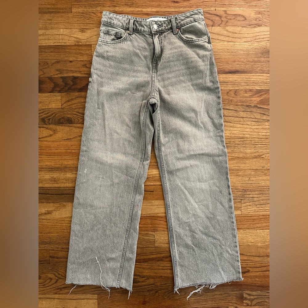 Bershka Women's Gray Wide-Leg High Rise Jeans Size 2